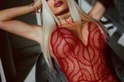 Bakımlı Lezbiyen Escort Çekmeköy Tutku