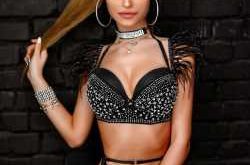 Ümraniye ’den Siyah  Tenli Escort Kadın Aylin